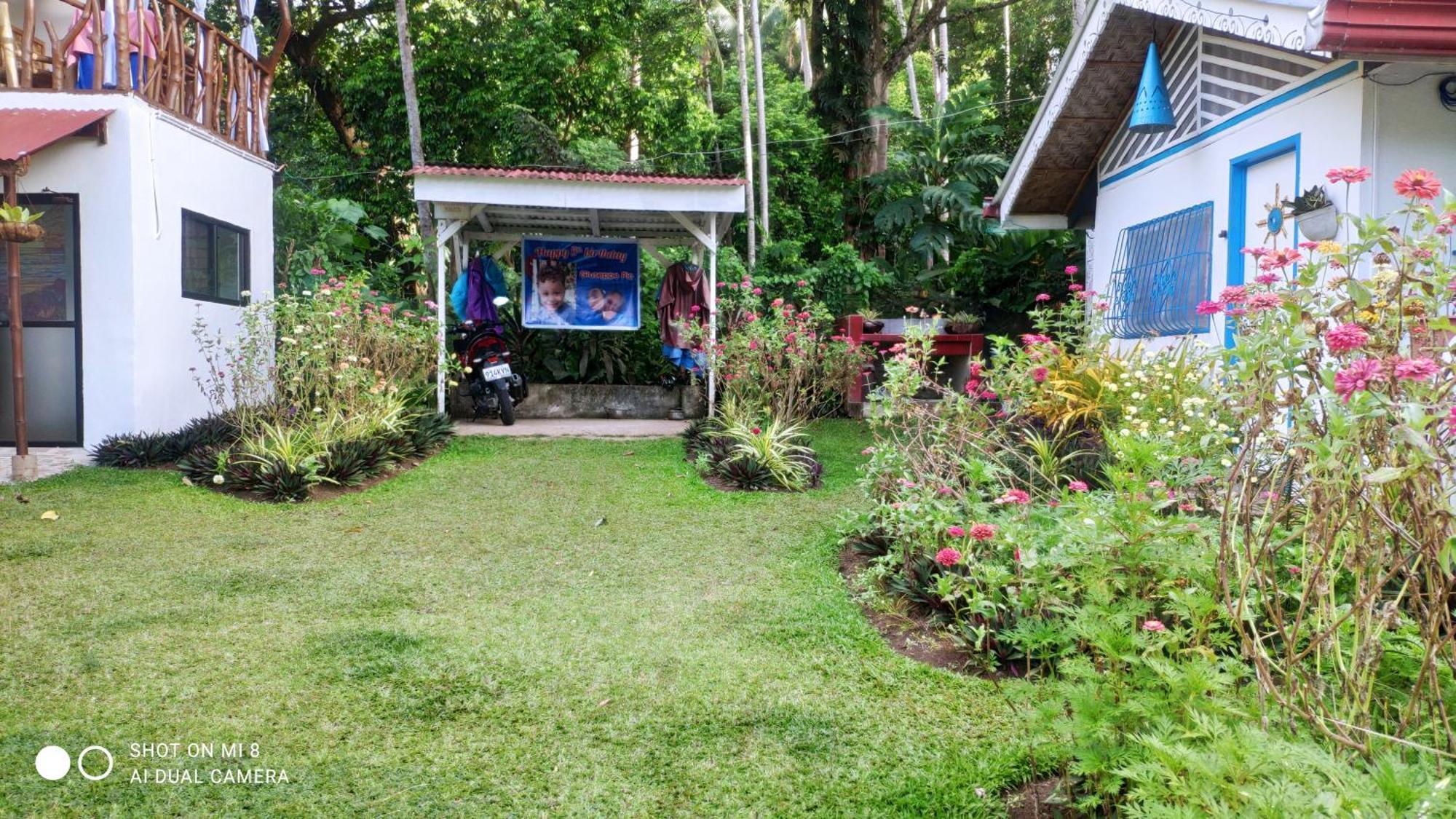 Sun House Rental Mambajao Kültér fotó