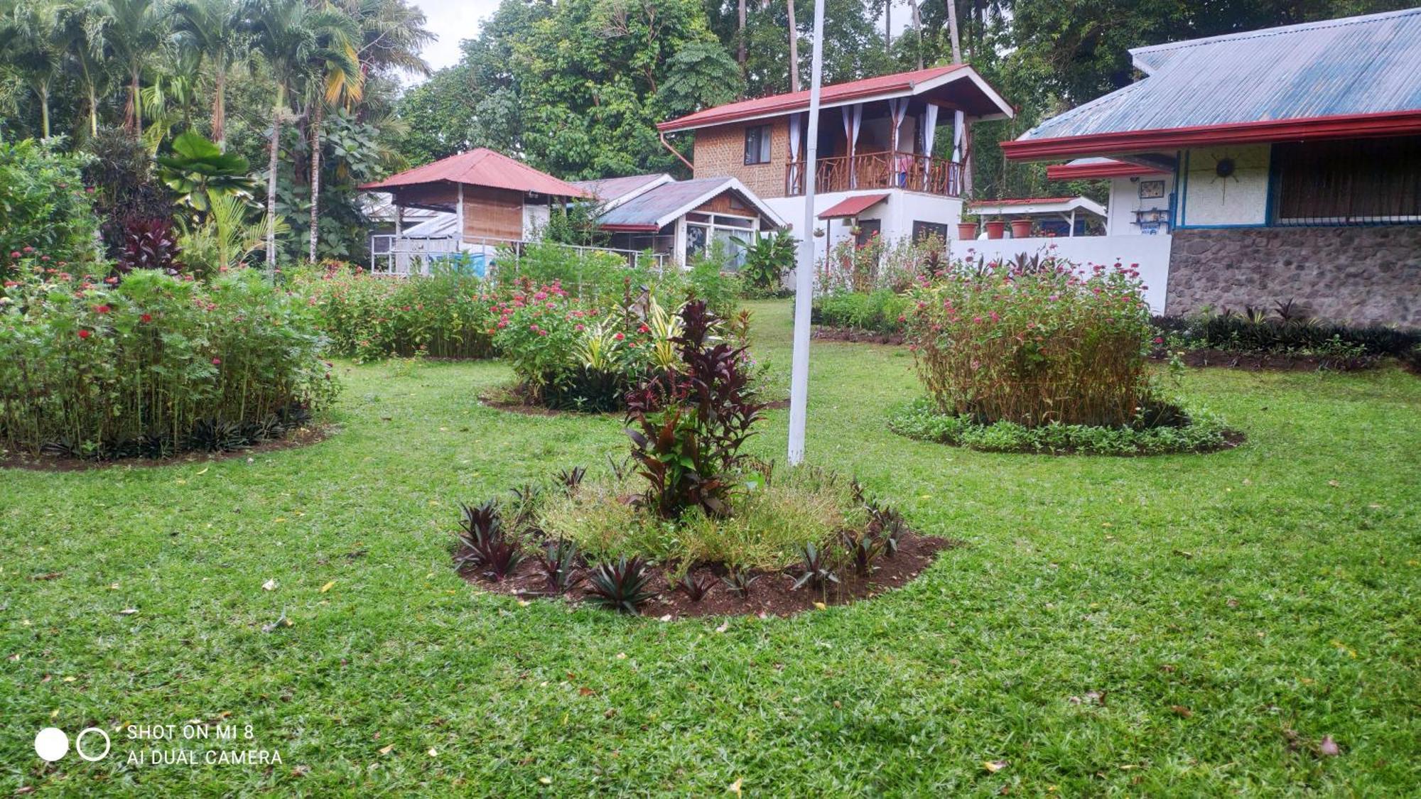 Sun House Rental Mambajao Kültér fotó