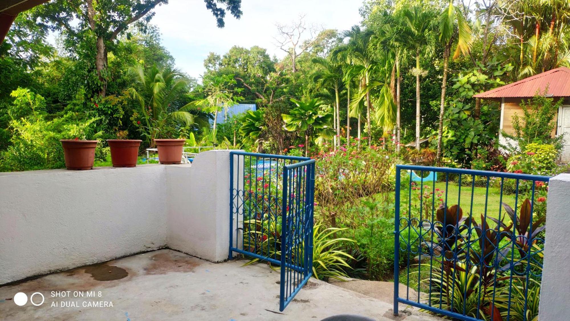 Sun House Rental Mambajao Kültér fotó